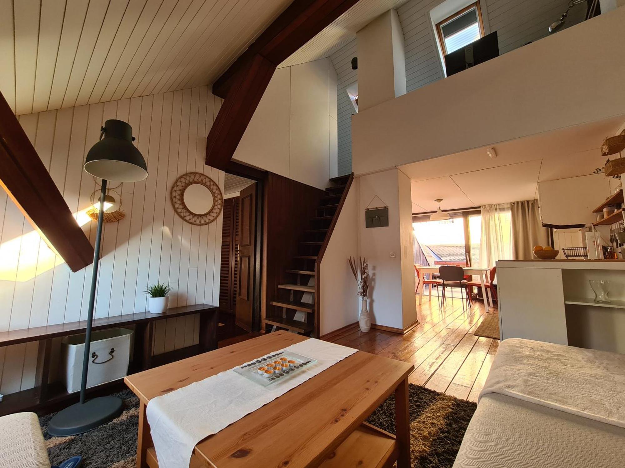 Old Town Cabin Apartment ซาเกร็บ ภายนอก รูปภาพ