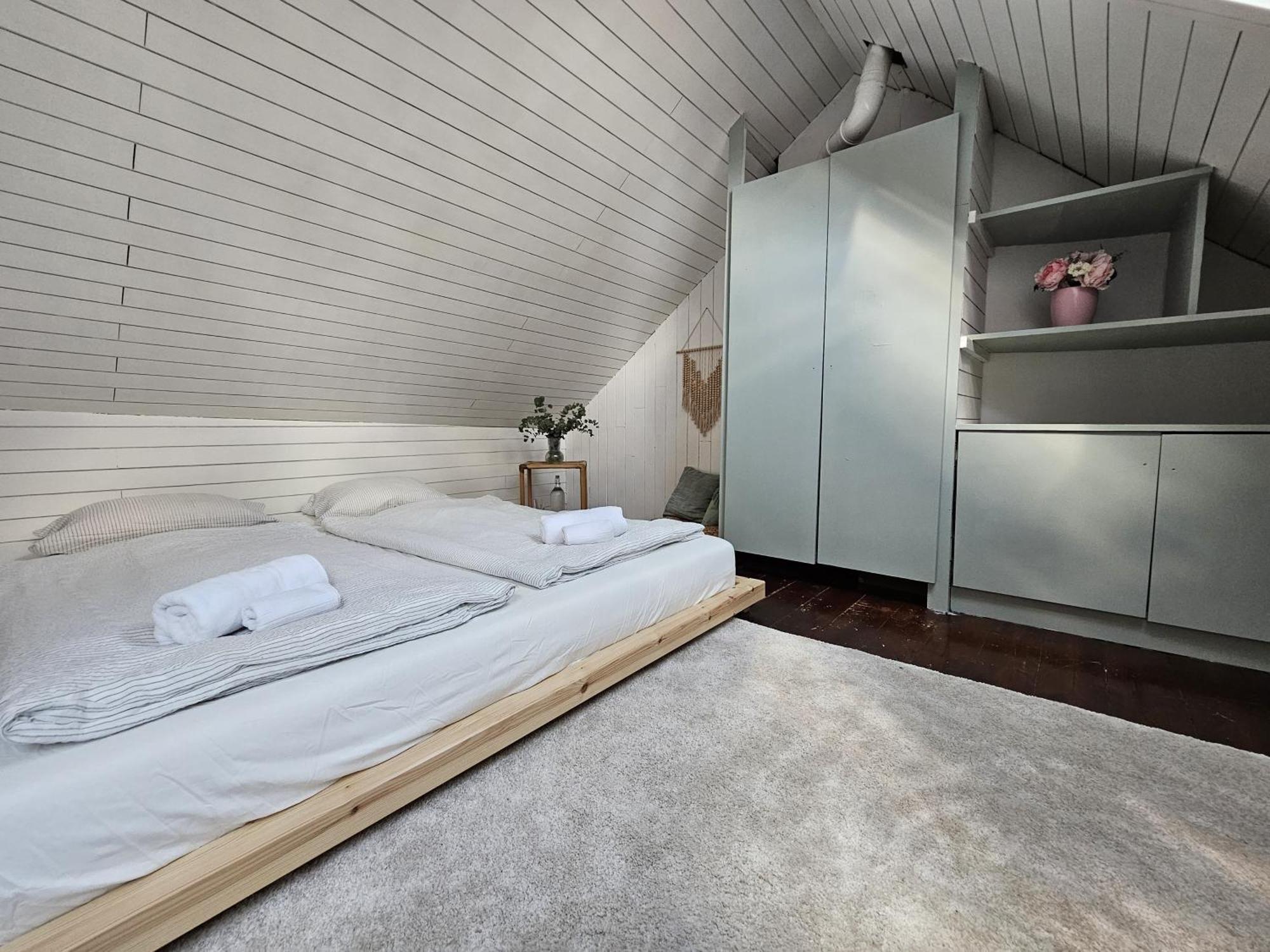 Old Town Cabin Apartment ซาเกร็บ ภายนอก รูปภาพ